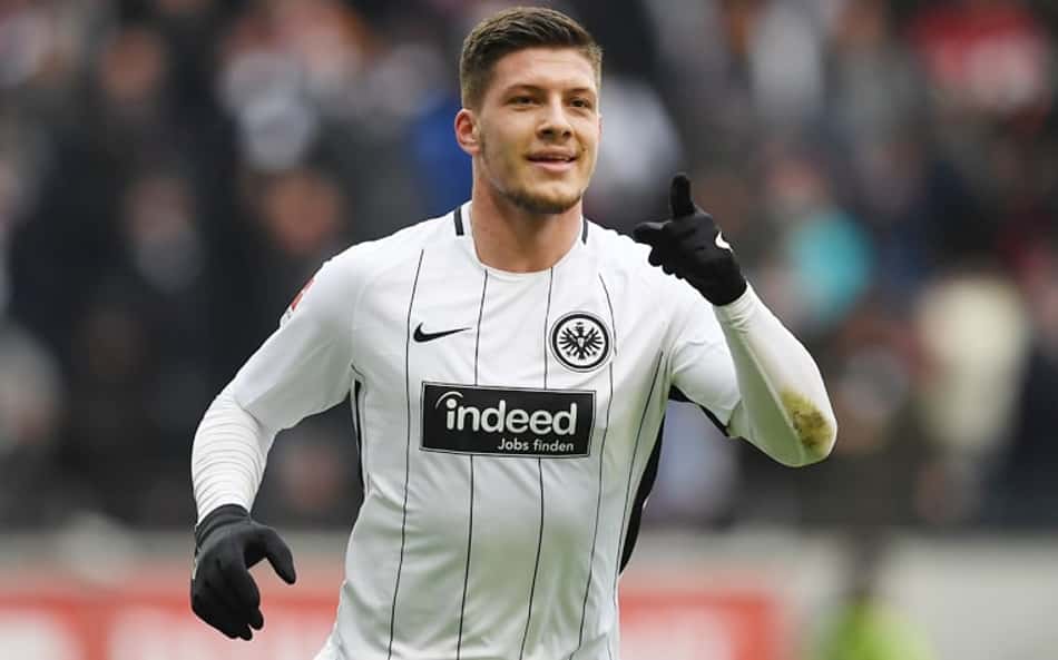 Real Madrid entra na briga pelo sérvio Luka Jovic, diz jornal