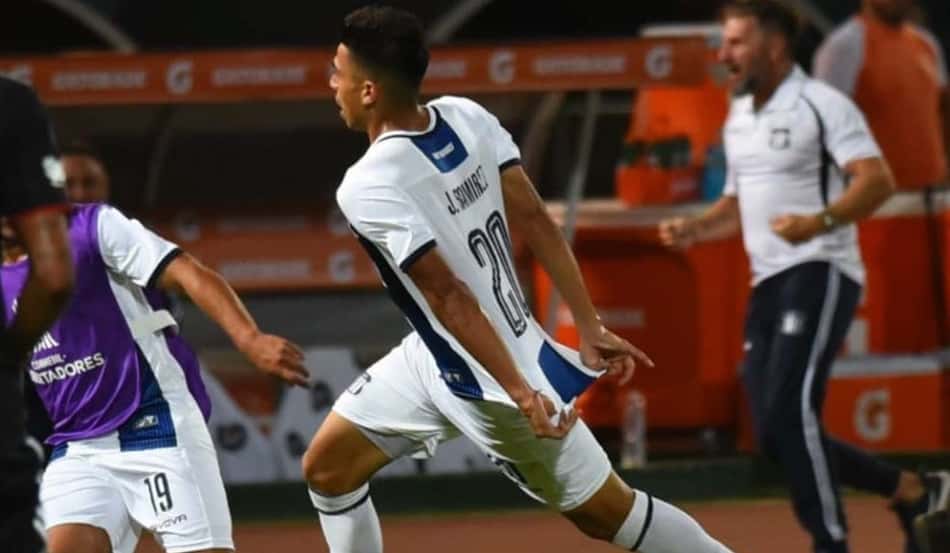 Zebras na fase anterior, Talleres e Palestino abrem luta por vaga no grupo A
