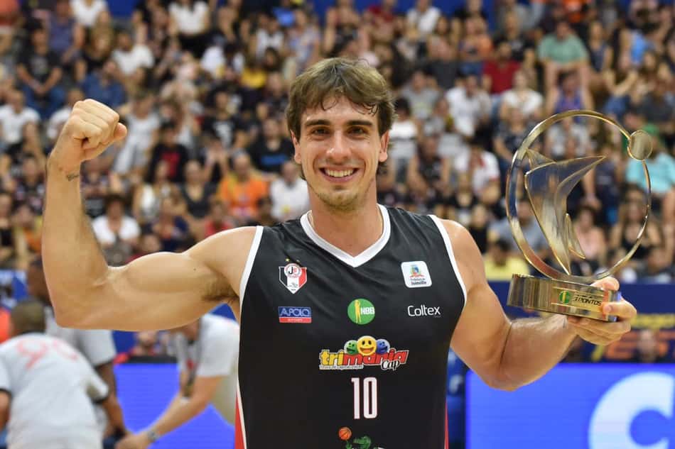 Felipe Vezaro - Joinville - NBB