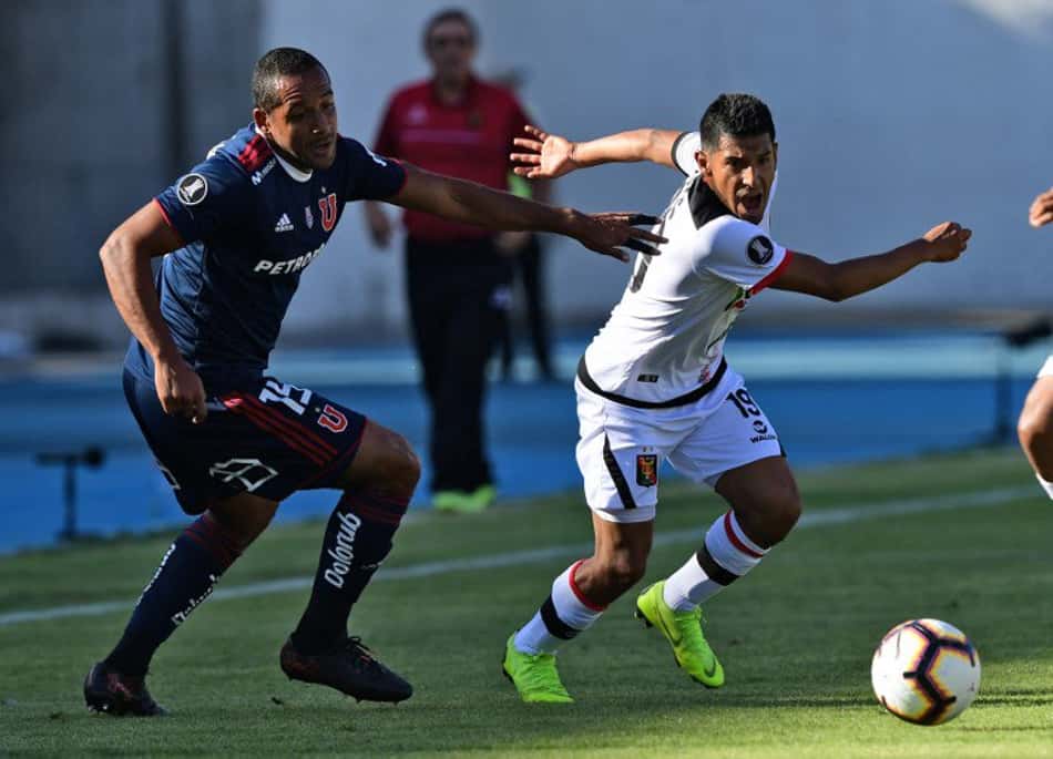 Melgar segura a pressão da Universidad de Chile e avança na Pré-Libertadores