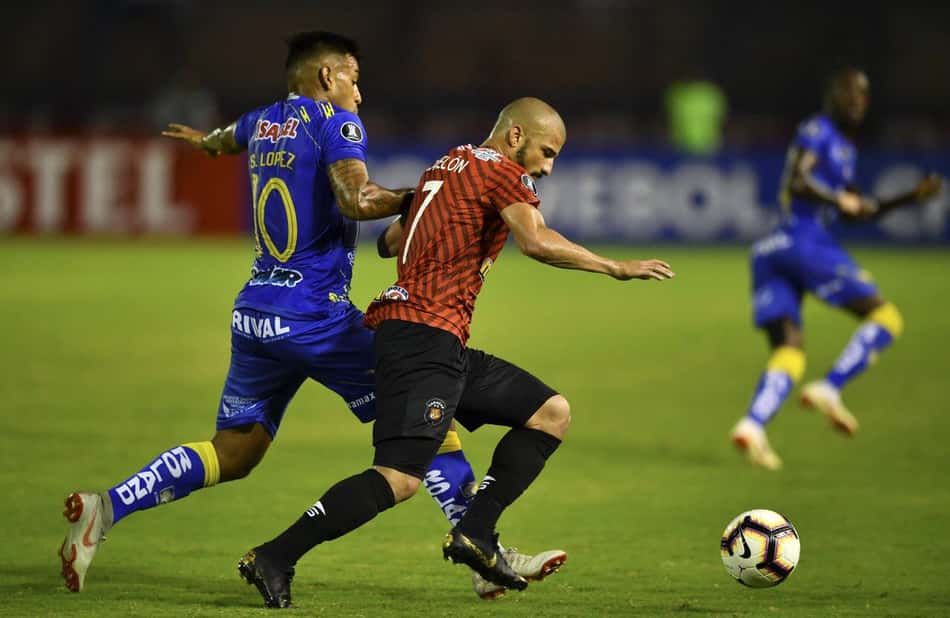 Caracas empata e elimina o Delfín da Pré-Libertadores