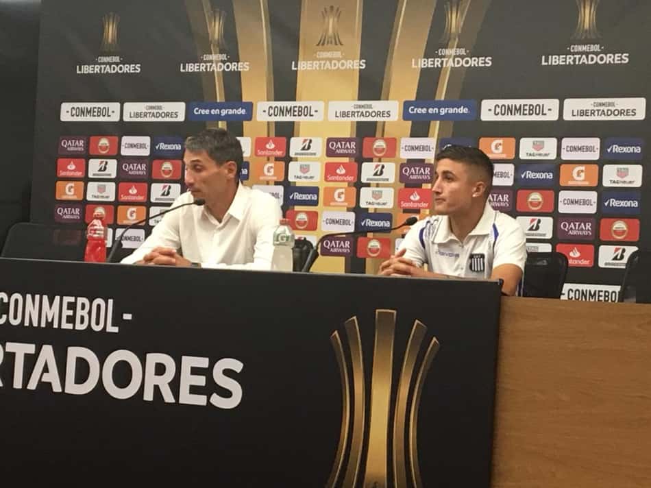 Técnico do Talleres sobre classificação: 'Nós fomos superiores'