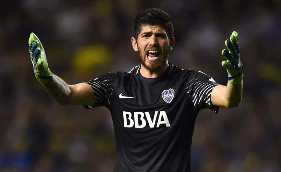 Ex-goleiro do Boca Juniors acerta com rival do Fluminense na Sul-Americana