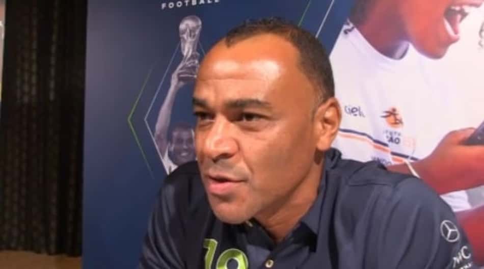 Vinicius Junior recebe "conselho" de Cafu para triunfar no Real Madrid