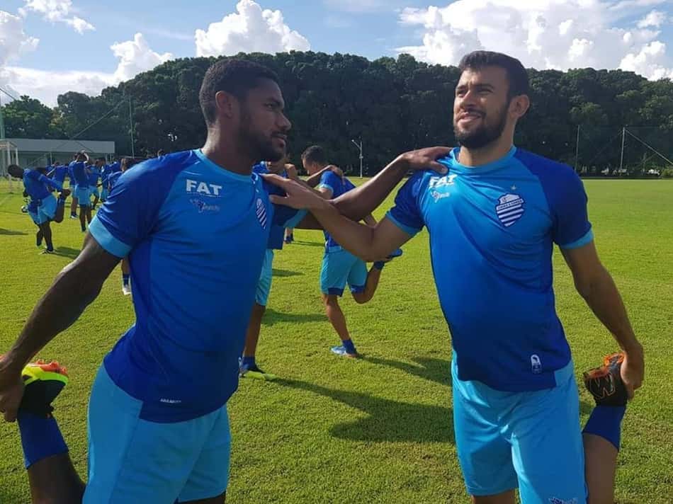 Zagueiro do CSA comemora semana livre no calendário