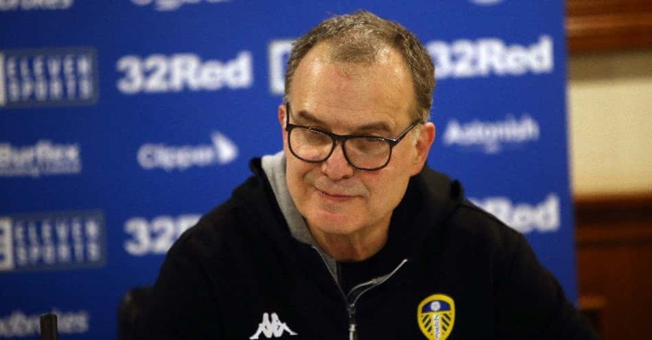 Bielsa e jogadores do Leeds abrem mão de receber salários