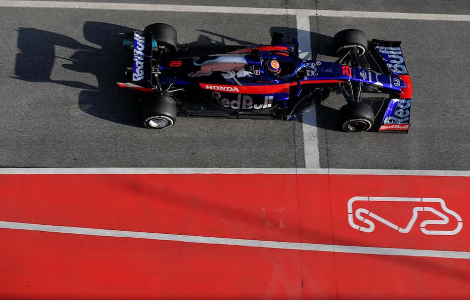 Albon agradece a estratégia da Toro Rosso após conseguir pontuar