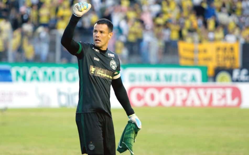 Na reserva do Coritiba, Wilson negocia com o Atlético-MG
