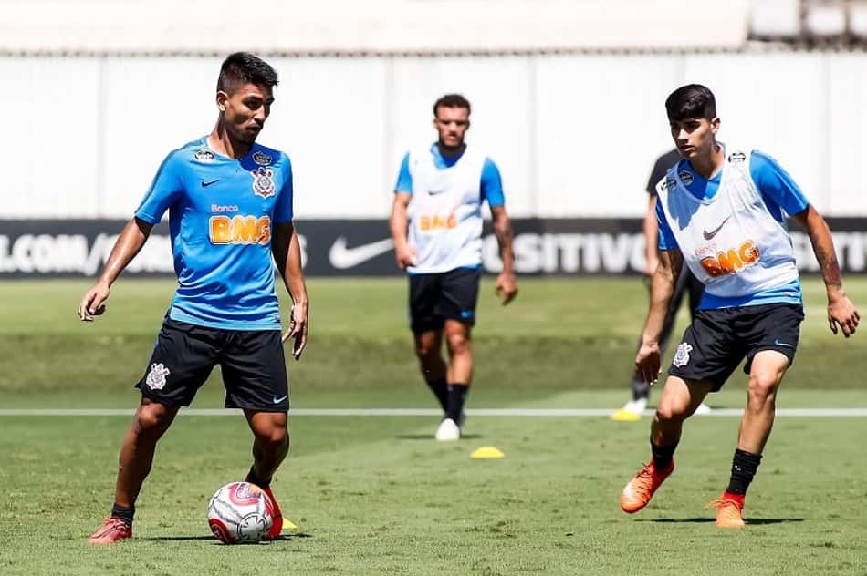 Fabrício Oya é liberado do São Bento e pode voltar ao Corinthians