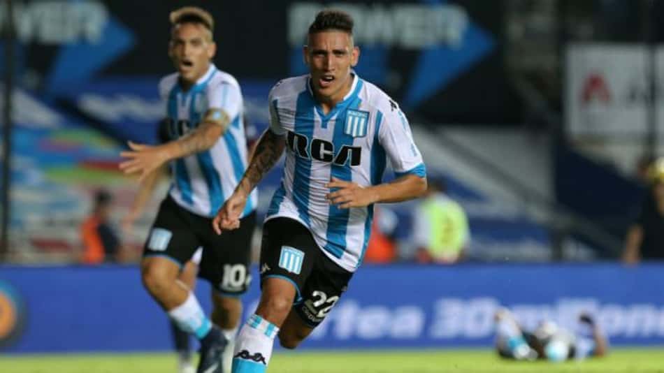 Sem espaço no Racing, Ricardo Centurión acerta com novo clube