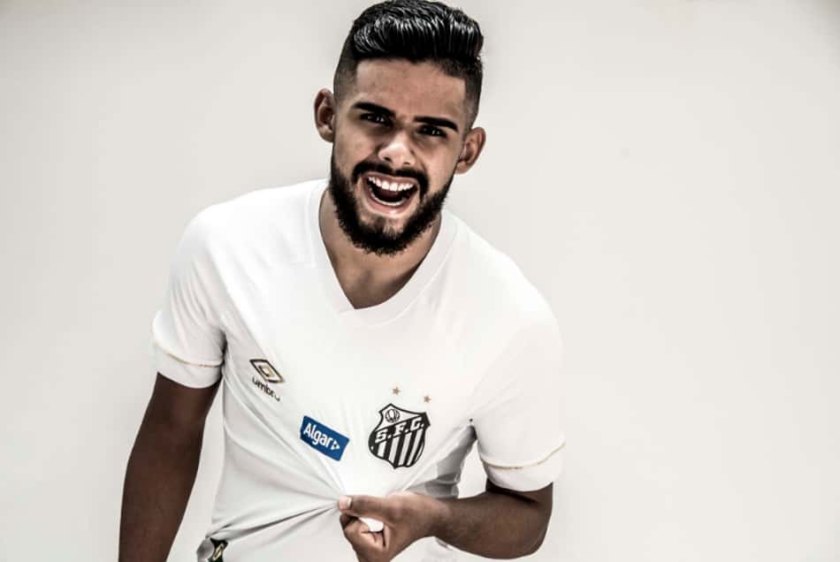 Felipe Jonatan conta trajetória até disputa de Libertadores pelo Santos