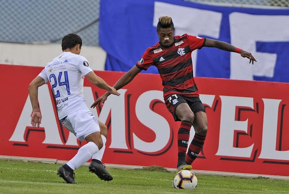 LANCE! Espresso: Flamengo venceu na estreia, mas segue devendo um futebol à altura do seu potencial
