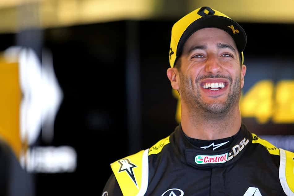 Ricciardo sente que Verstappen é mais rápido que Vettel durante uma volta