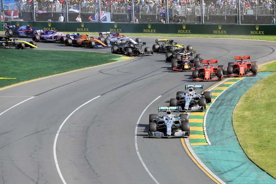 Ricciardo sobre GP da Austrália: "Não seria correto correr sem as dez equipes"
