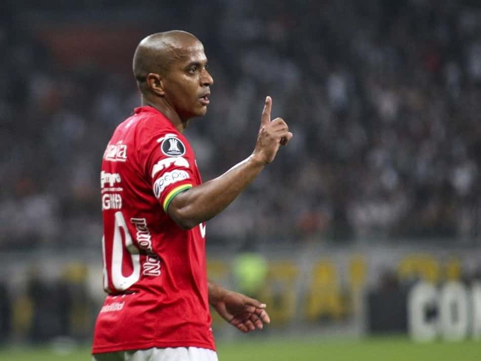 Jorge Wilstermann e Tolima medem forças em Cochabamba