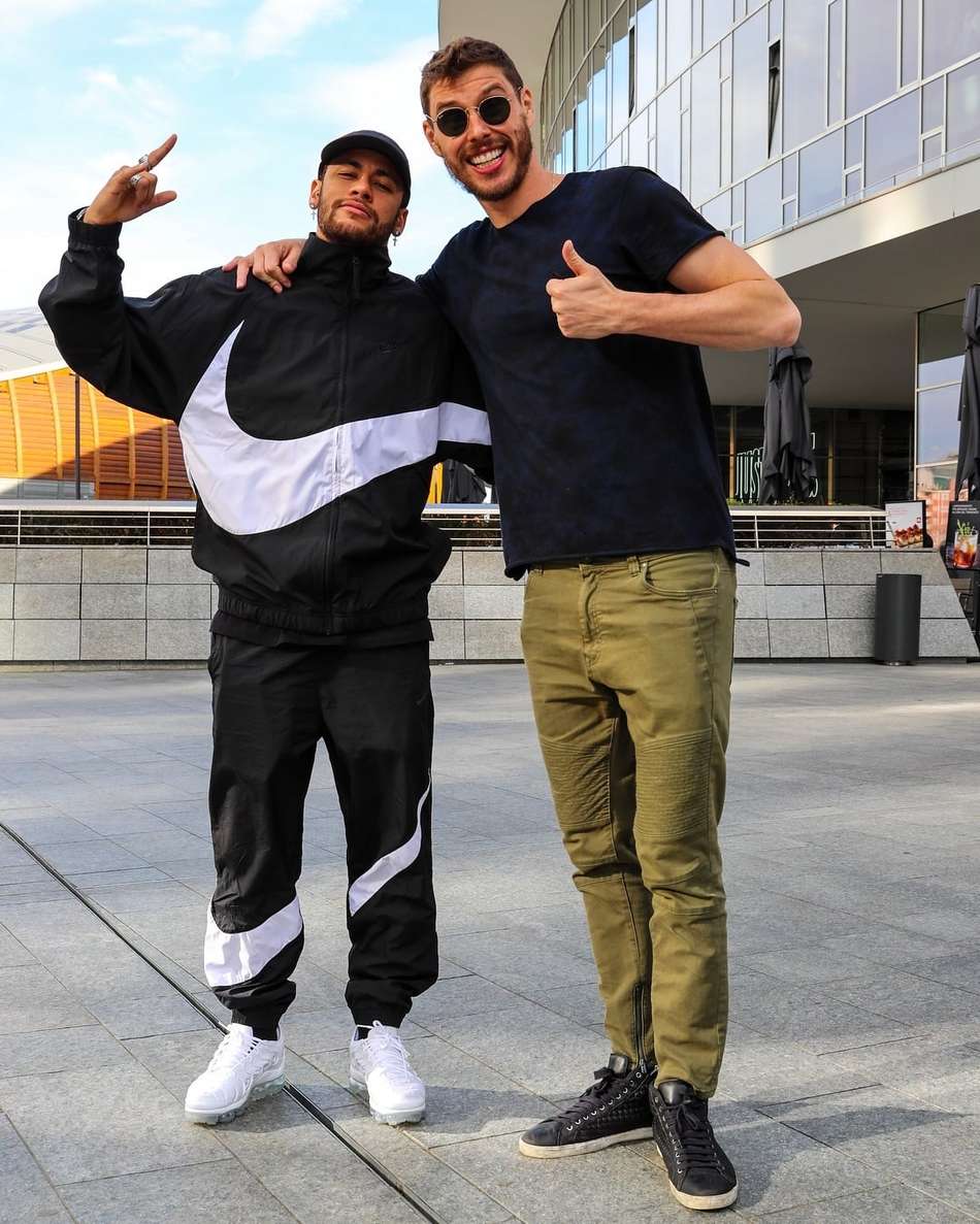 Amigo de Neymar, Bruninho revela pedido inusitado ao novo jogador do Santos