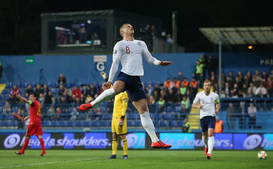 Inglaterra leva susto, mas aplica goleada diante de Montenegro