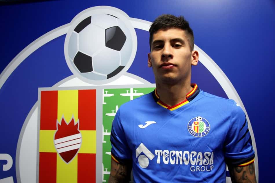 Lateral sul-americano é observado por gigante espanhol