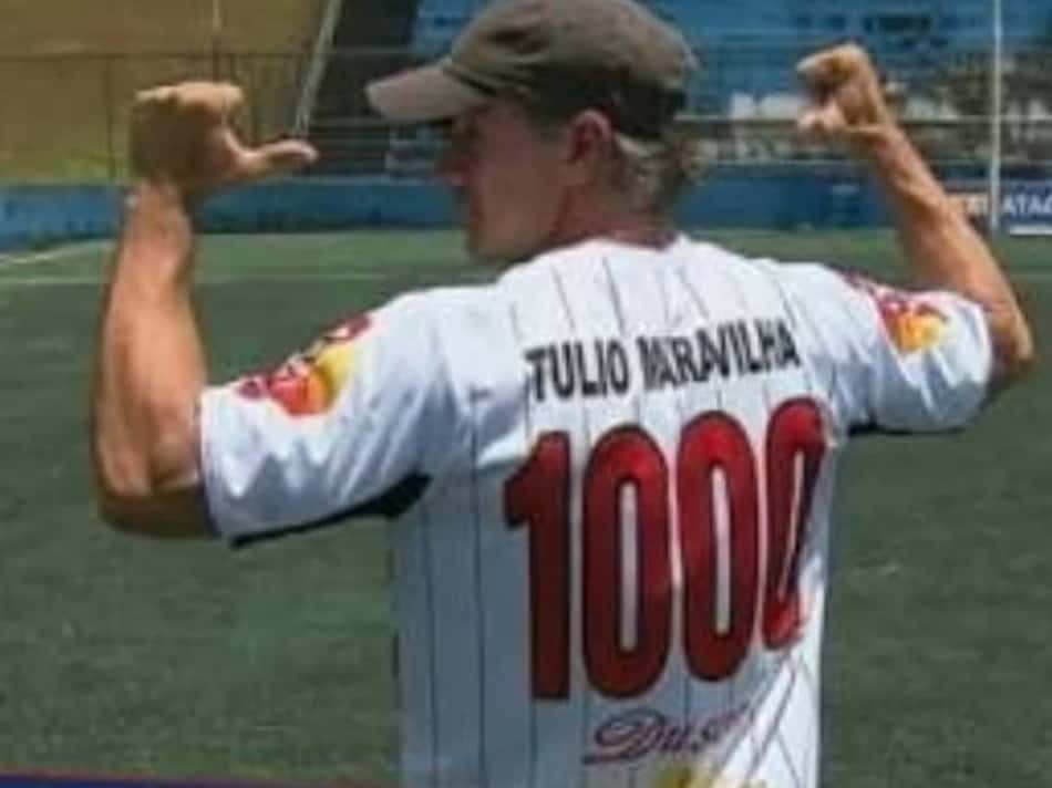 Túlio Maravilha marca 'gol 1001', mas Taboão perde e é rebaixado