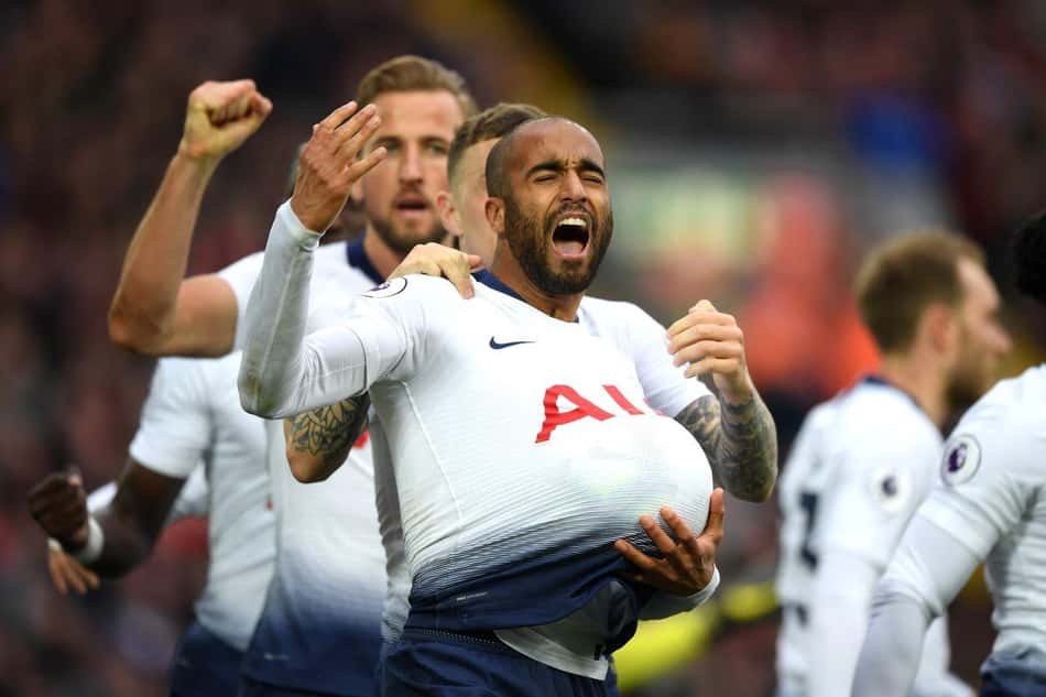 Lucas celebra gol contra Liverpool e dedica ao novo filho: 'Uma bênção'