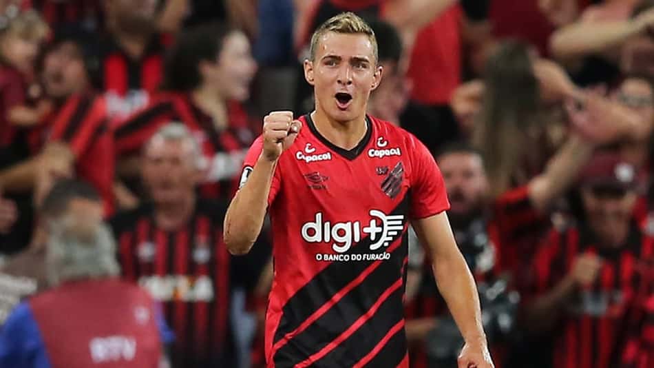 Marco Rubén se torna um dos 20 maiores goleadores argentinos da história da Libertadores