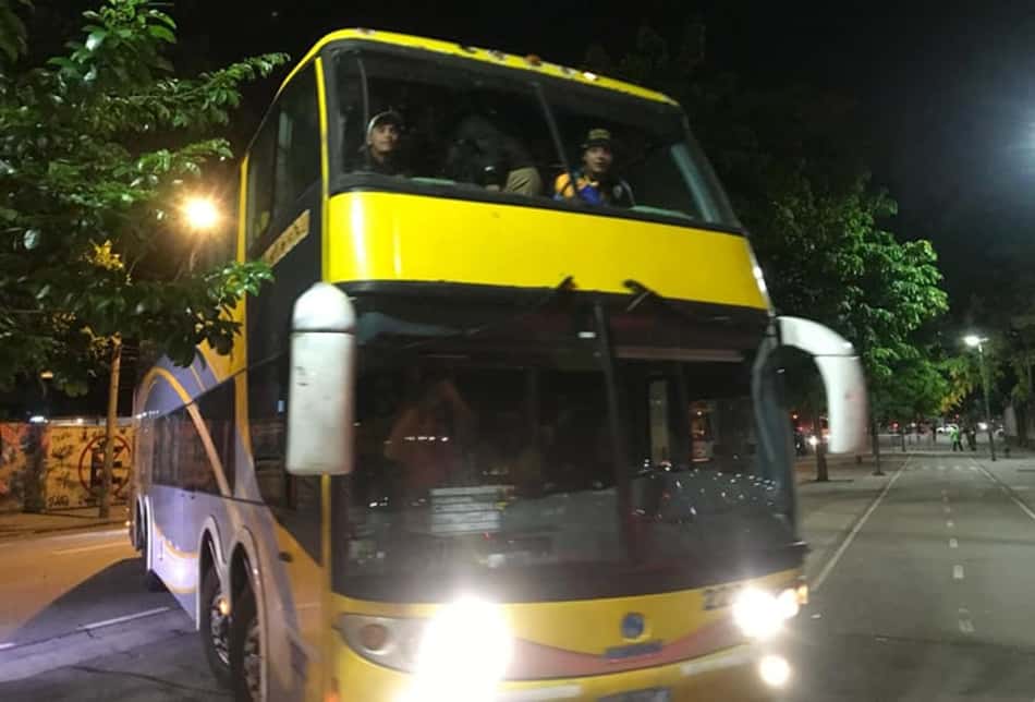 Torcedores do Peñarol chegam ao Maracanã 