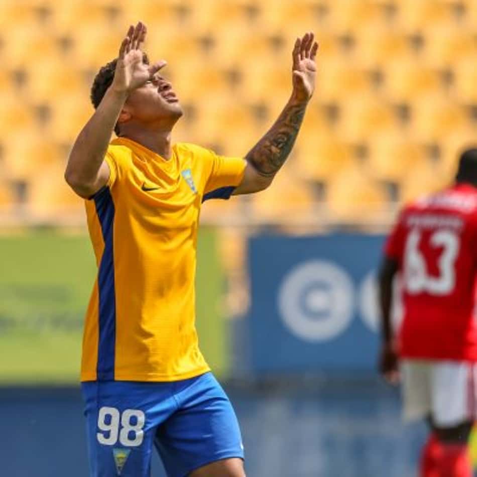 Palmeiras empresta atacante Yan, de 20 anos, para jogar Série B no Sport