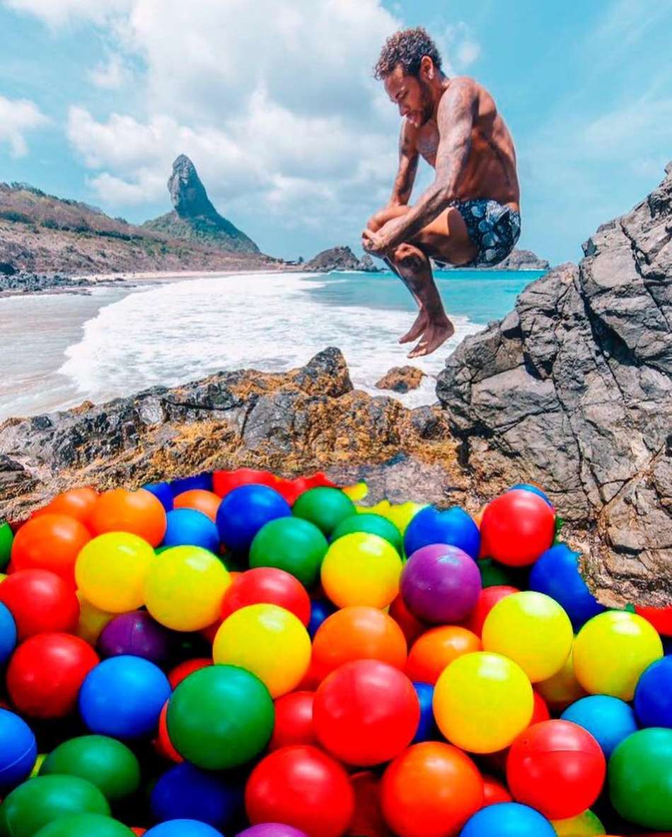 Foto publicada por Neymar vira meme na web; confira
