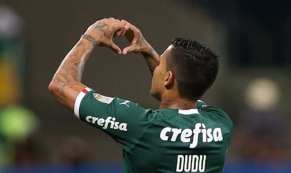 'Meu objetivo aqui é sempre ajudar e participar', diz Dudu à TV Palmeiras