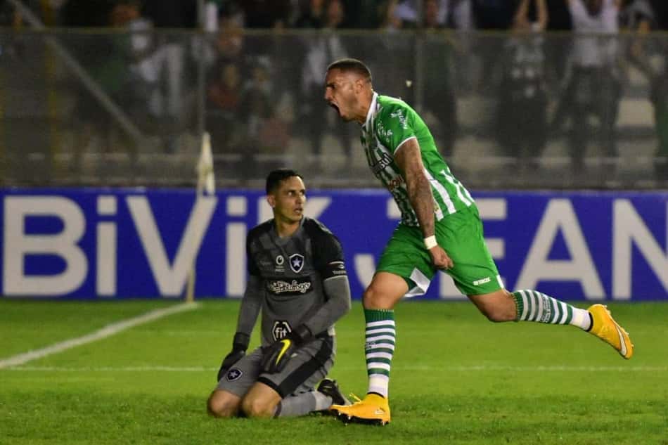 Juventude não perdoa Botafogo após vitória e tira sarro nas redes sociais