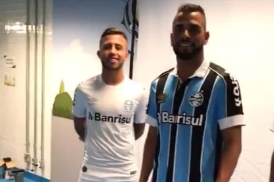 Grêmio 'vaza' novos uniformes em live na rede social