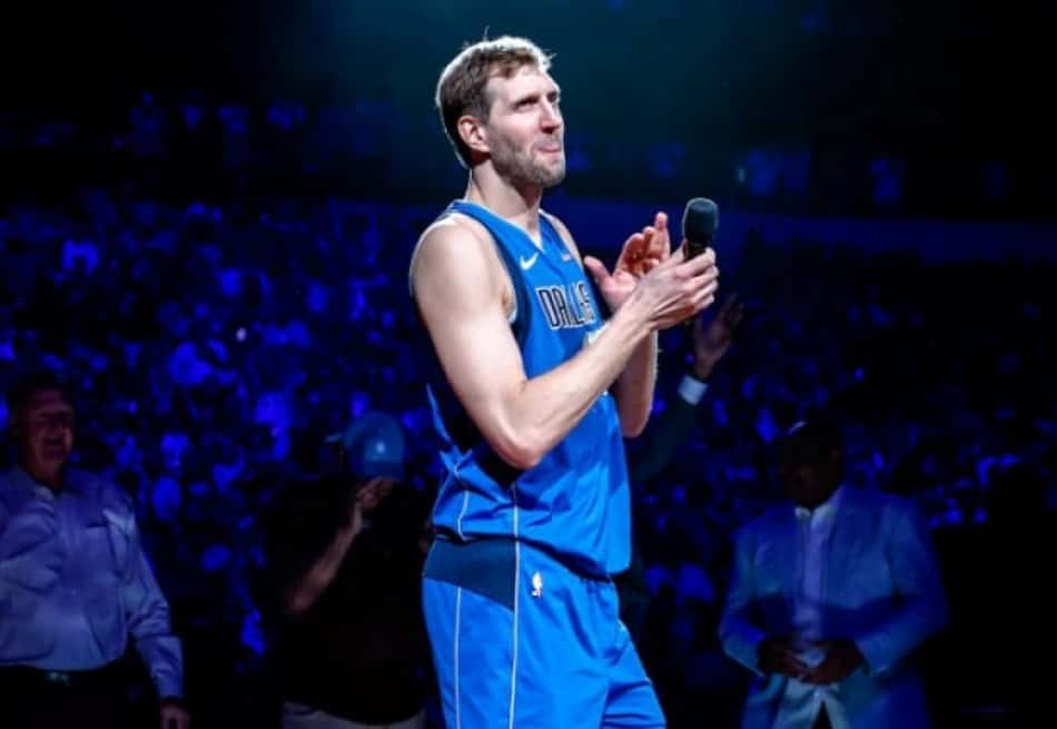 Mavericks pode aposentar camisa de Nowitzki nesta temporada