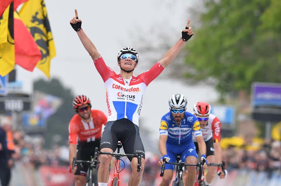 Tour da Grã-Bretanha de ciclismo é cancelado por causa do coronavírus