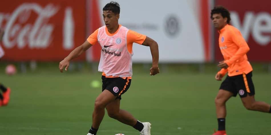 Depois de sequência de empréstimos, Sarrafiore não deve renovar com o Internacional