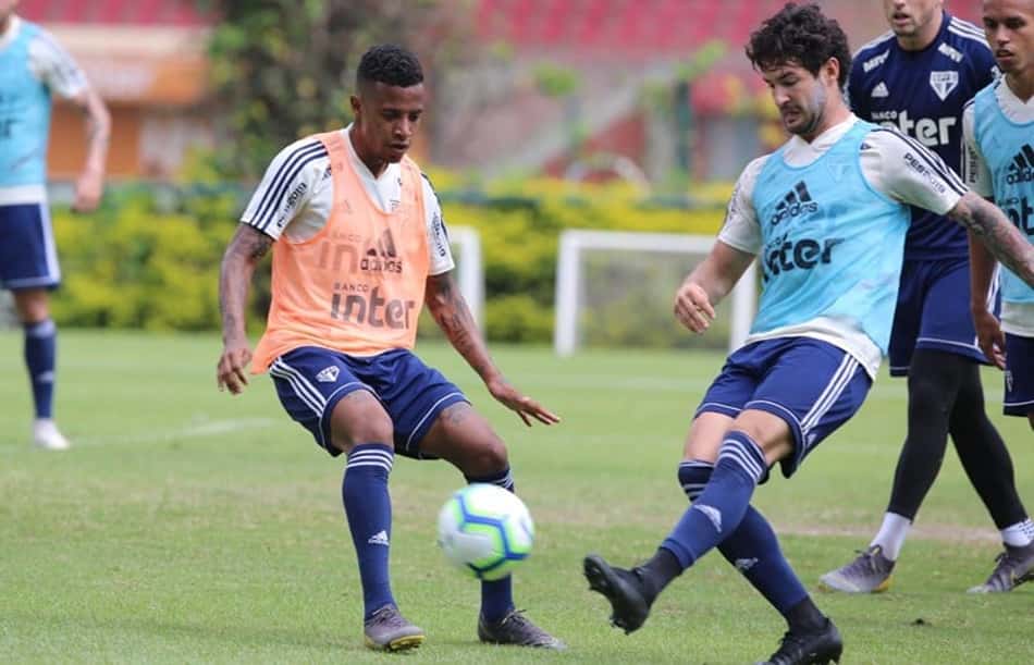 Pato e Tchê Tchê