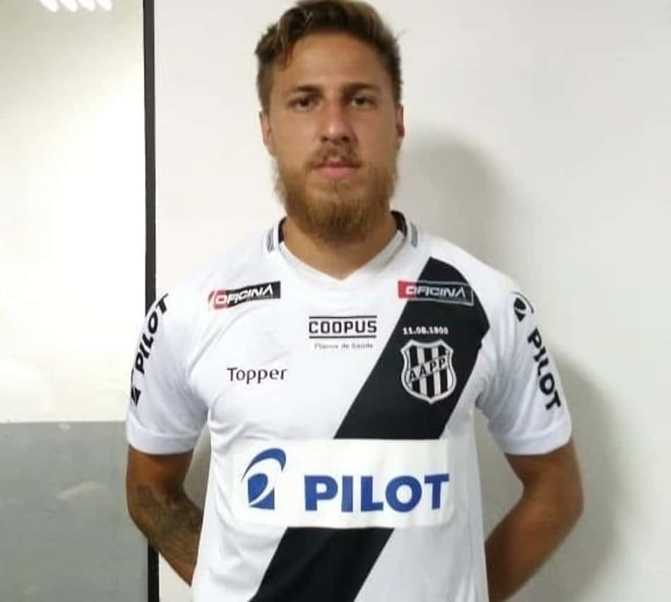 Gabriel Norões festeja estreia com goleada pelo sub-20 da Ponte Preta