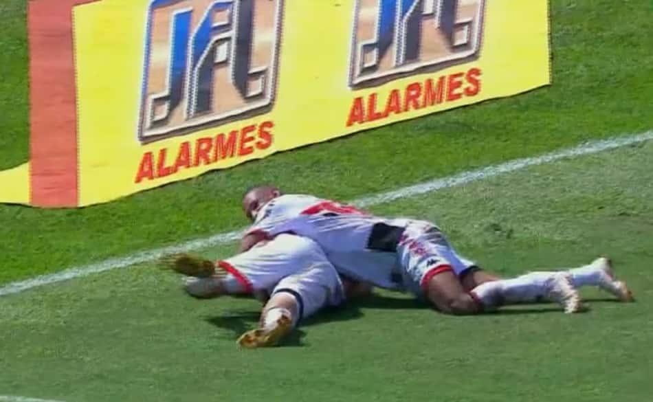 De virada, Botafogo-SP leva a melhor contra o Vitória