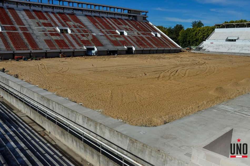 Verón confirma a data de inauguração do novo estádio do Estudiantes