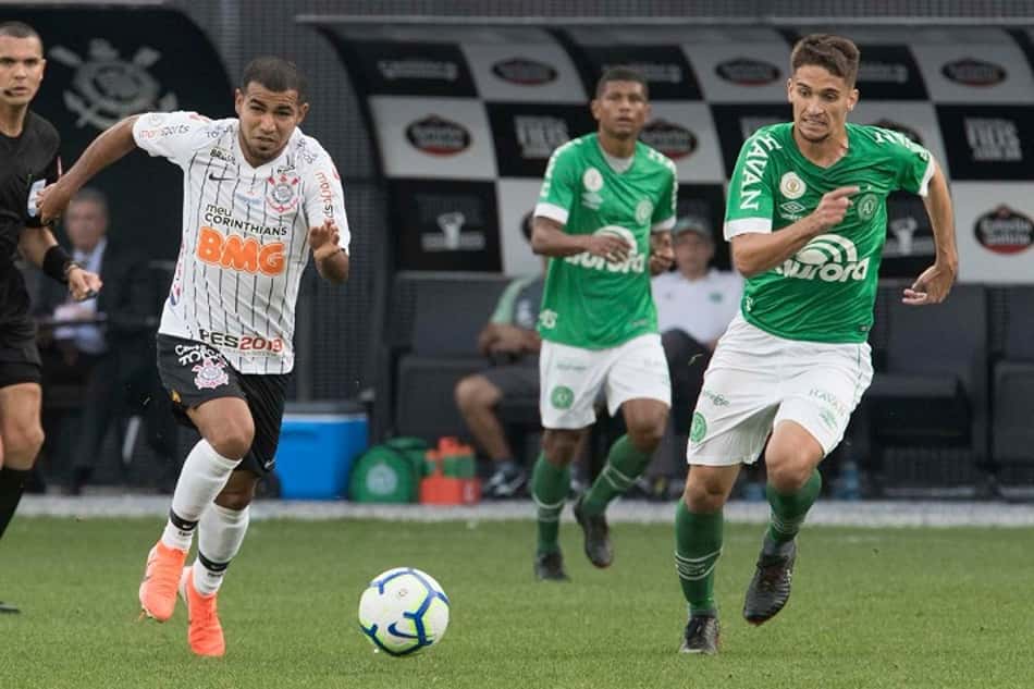 Apostas: Corinthians favorito em Chapecó