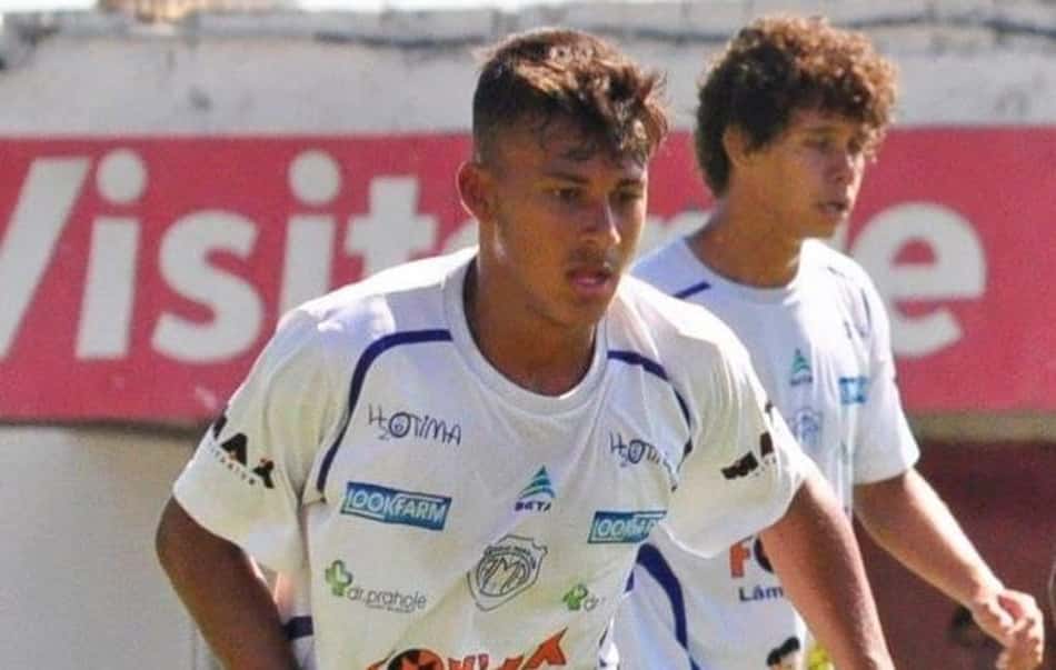 Grêmio acerta com jovem meia do Monte Azul para a base