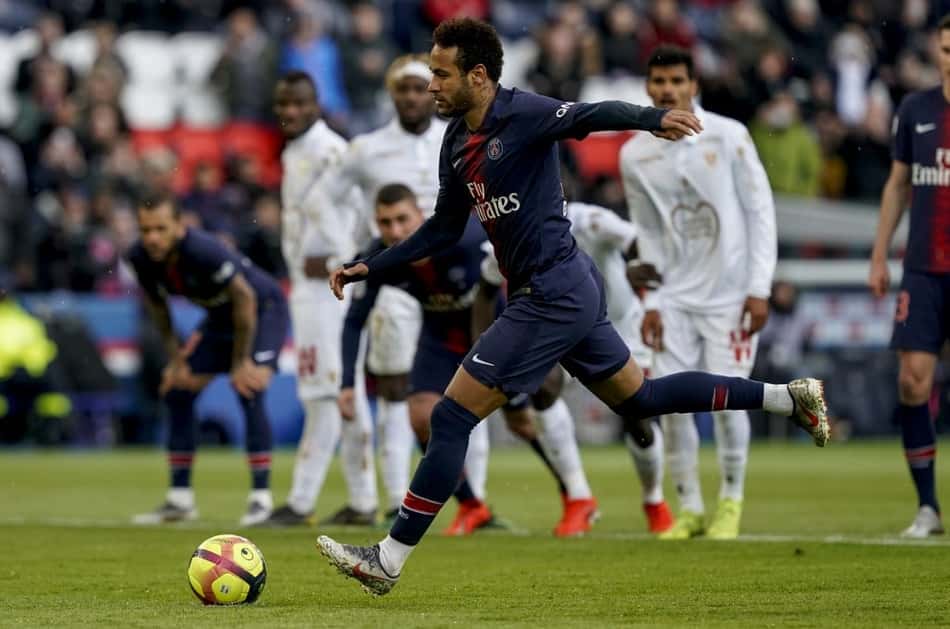 TV francesa revela cláusula de possível contrato de Neymar com o Barcelona