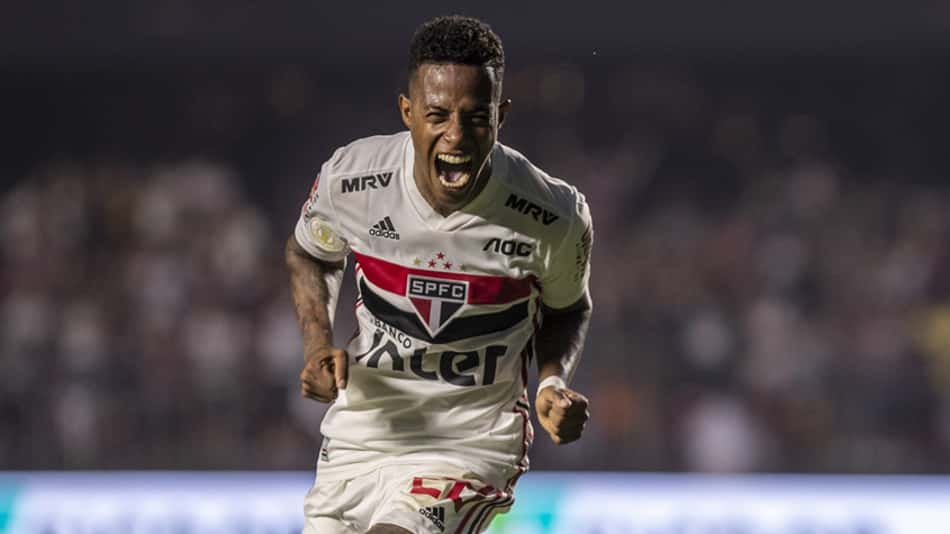 Autor do gol do empate do São Paulo com o Flamengo, no Morumbi, Tchê Tchê foi o melhor da equipe tricolor na partida. Além de balançar a rede, ele comandou o meio de campo da equipe, mostrando por que sua contratação pode fazer a diferença (notas por Victor Mendes) 