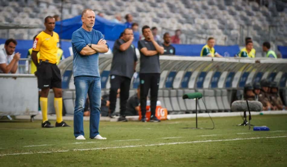 O treinador da Raposa ficou satisfeito com o desempenho do time e comentou sobre TN10 e Rodriguinho juntos em campo