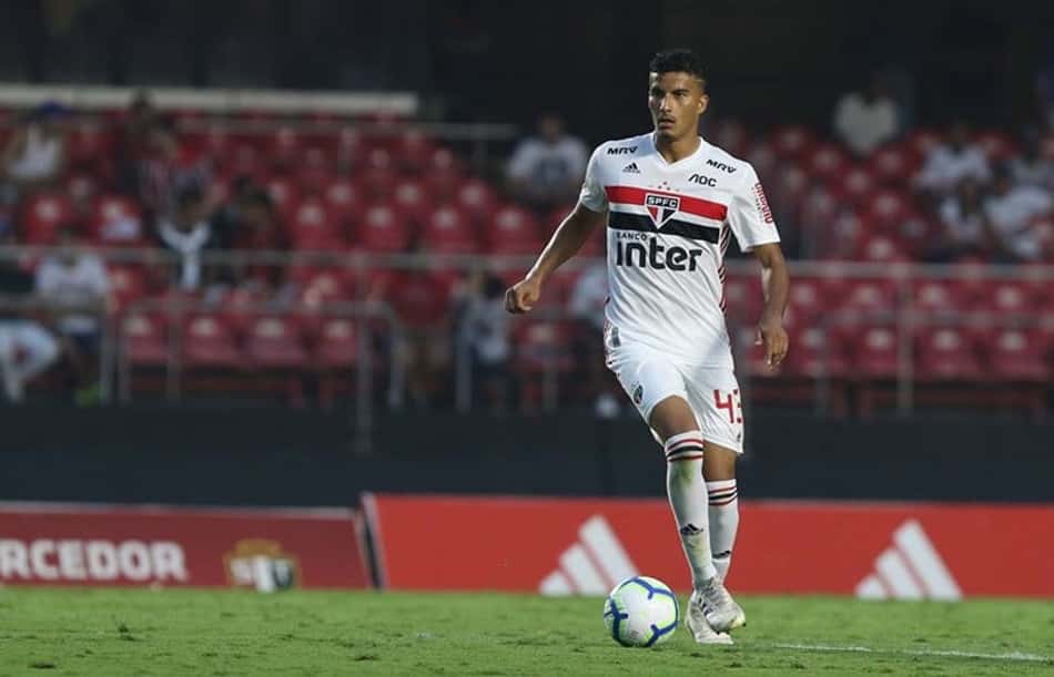 Arsenal tentou Walce antes de fechar com Marí, diz dirigente do São Paulo