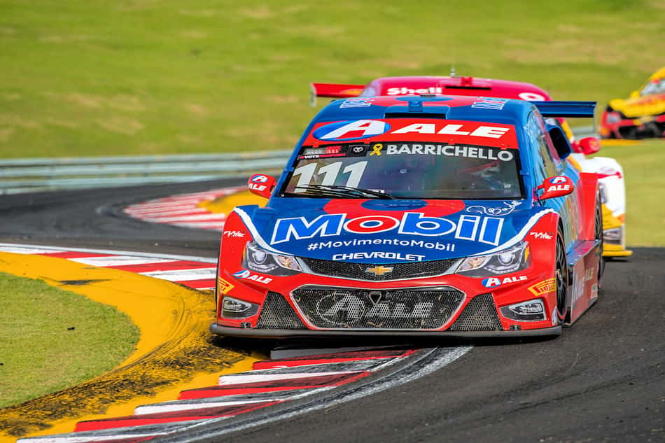 Com Barrichello na liderança, Stock Car chega a Goiânia embalada pela competitividade