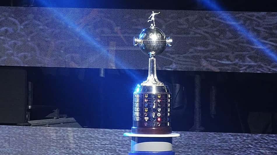 Presidentes de clubes paraguaios analisam adversários na Libertadores