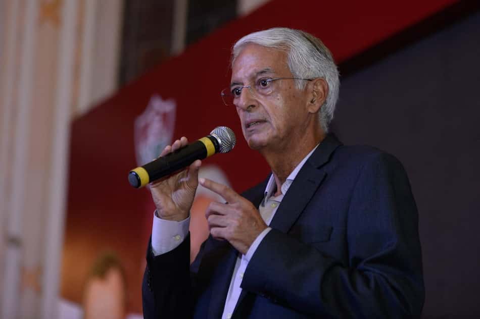 Fluminense lamenta morte de Celso Barros e decreta luto oficial