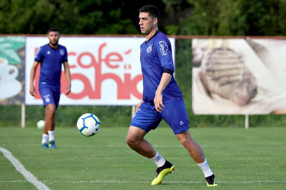 Zagueiro espera atuação perfeita do Bahia diante do São Paulo