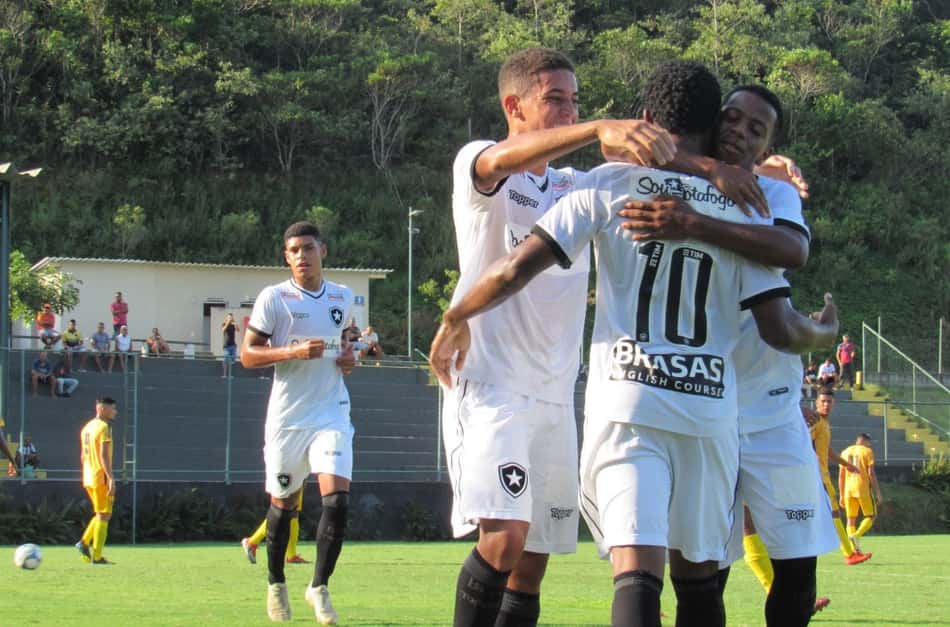 Botafogo enfrenta o Nova Iguaçu pelas quartas da Taça Guanabara sub-20: 'Novo campeonato'
