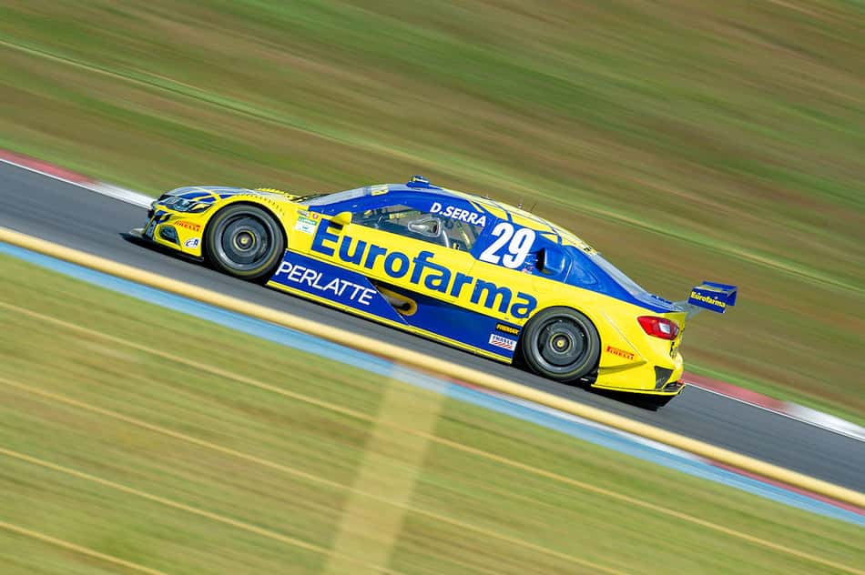 Barrichello vence, mas Serra é o novo líder da Stock Car após etapa de Goiânia; Camilo de ponta a ponta na corrida 1